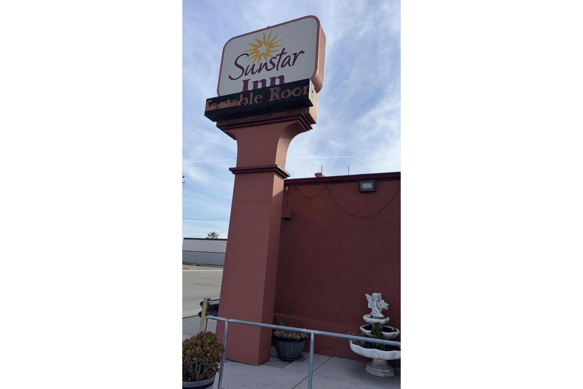 Sunstar Inn Los Banos Extérieur photo