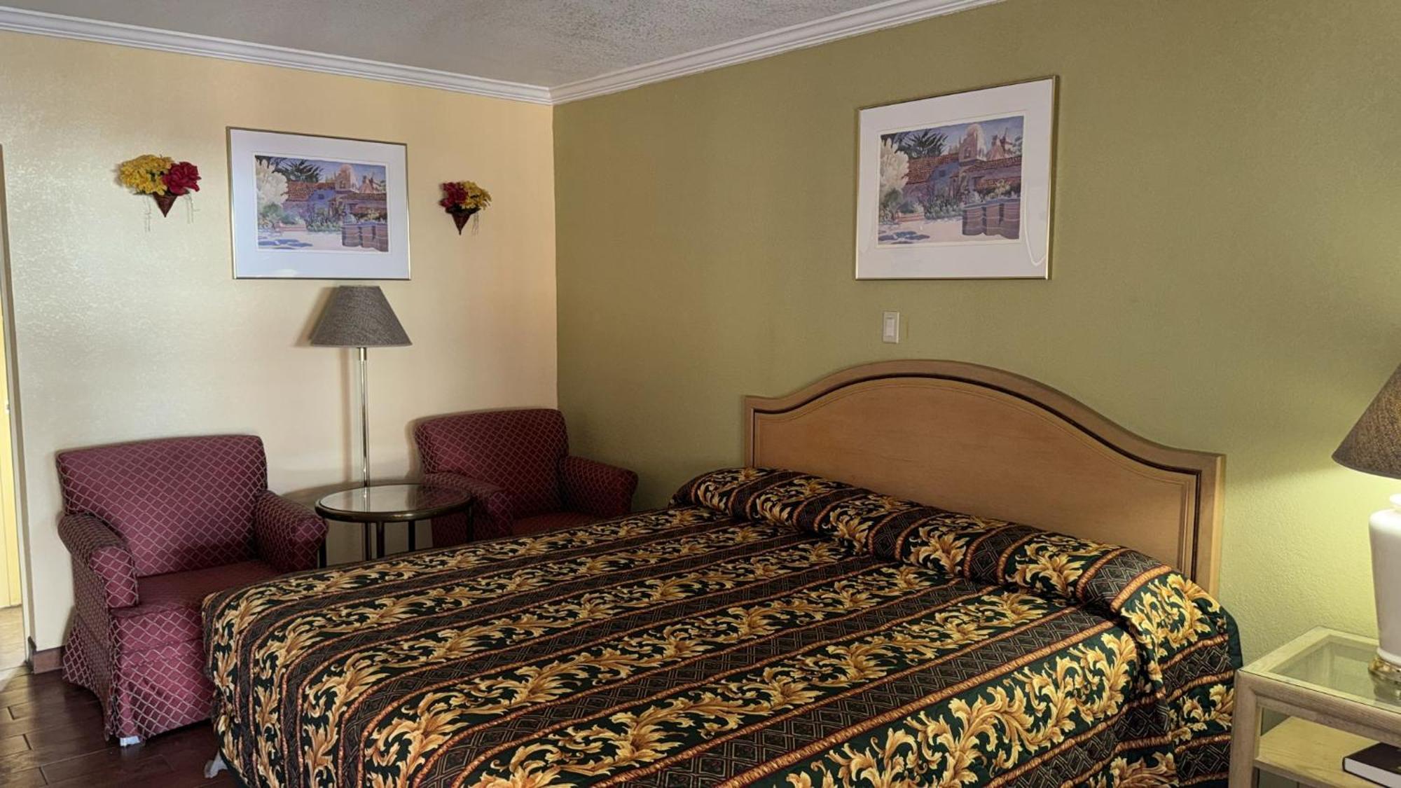 Sunstar Inn Los Banos Extérieur photo